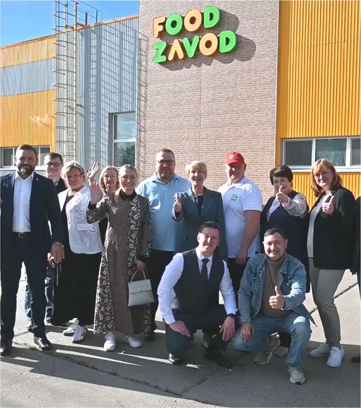 Депутаты Кировской городской Думы посетили производственные площадки FOODZAVOD